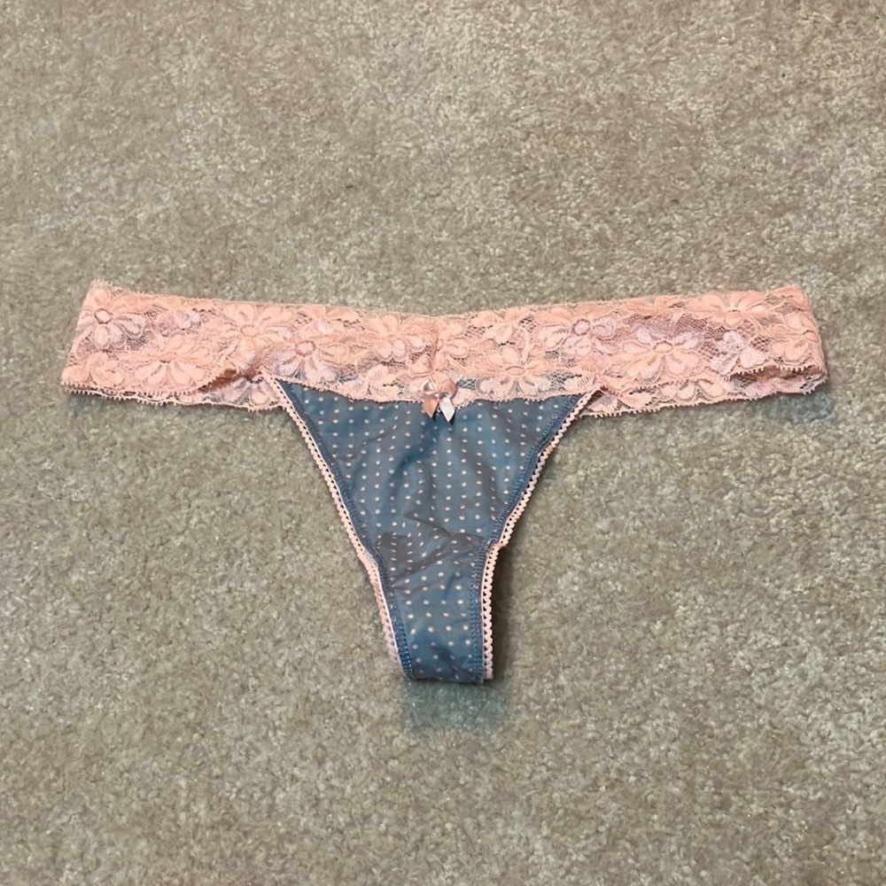 💋🔥Small thong